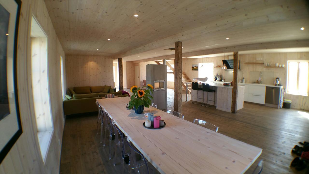 Lysvoldbrygga Bed & Breakfast Henningsvaer Ngoại thất bức ảnh