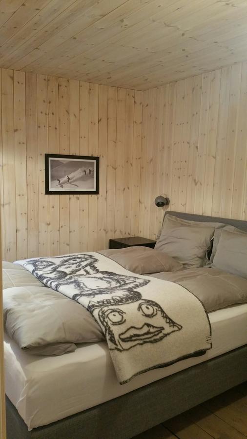 Lysvoldbrygga Bed & Breakfast Henningsvaer Ngoại thất bức ảnh