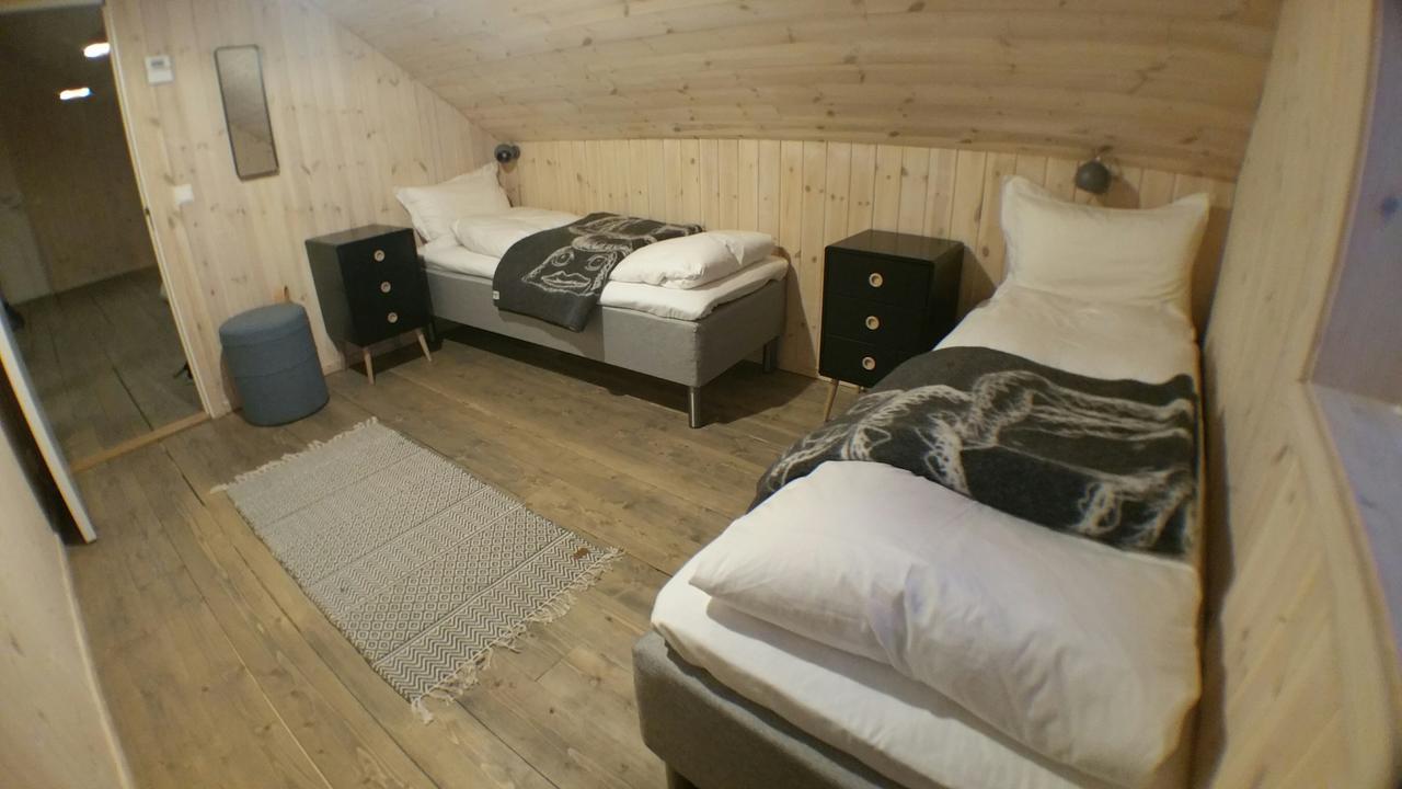 Lysvoldbrygga Bed & Breakfast Henningsvaer Ngoại thất bức ảnh